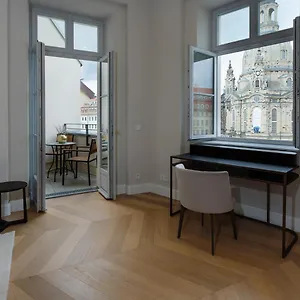 https://luxury-home-3-raum-suite-an-der-frauenkirche-6.dresdenhotels.net